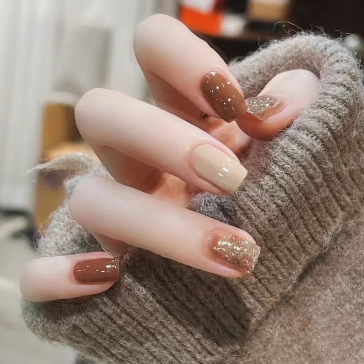 Nail Art Simple Elegant - 24 adet karamel kahverengi Ombre Glitter