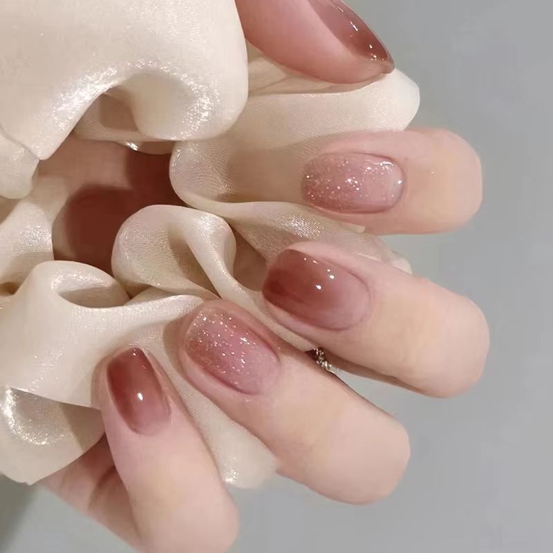 24 Adet Basit Kısa Degrade Nai - Nail Art Simple Elegant incelemesi ve fiyatı