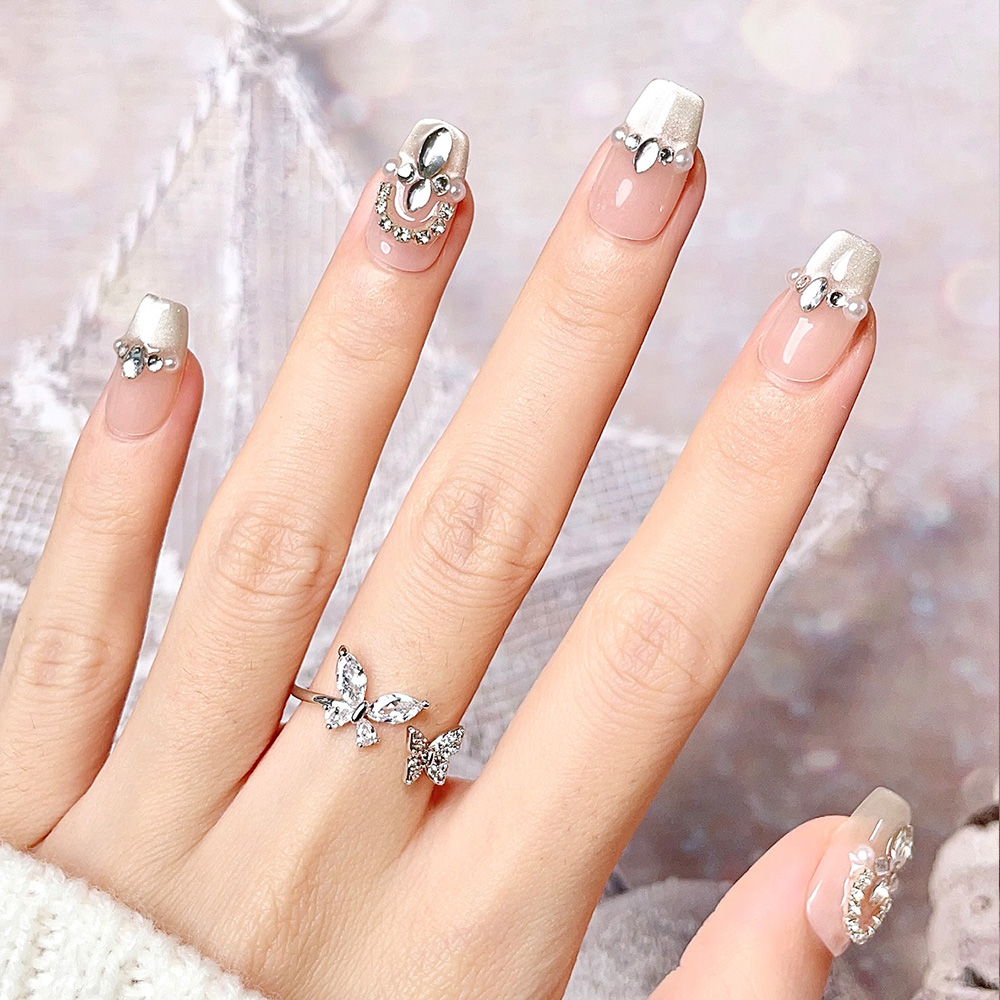 10 adet Kısa Trapez El Yapımı  - Nail Art Queen incelemesi ve fiyatı